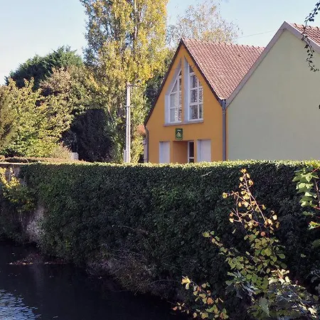 Des Jardins Du Moulin